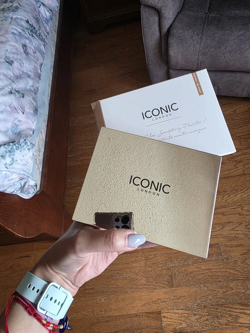 Iconic London Neutral Concealer & Contour Palette - Multi-Tone Beige